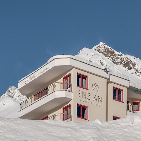 Apartmenthaus Enzian Hochsoelden מראה חיצוני תמונה