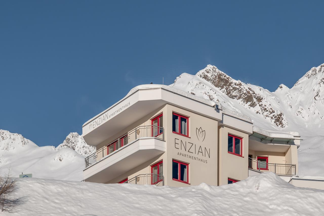Apartmenthaus Enzian Hochsoelden מראה חיצוני תמונה